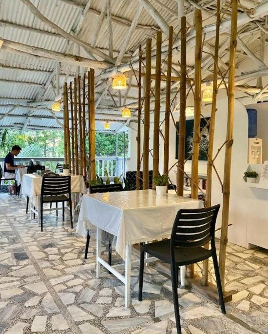 The Three P Beach Resort & Dive Center Agnay Ngoại thất bức ảnh